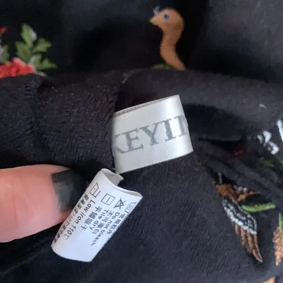 Keyingyi Beauty & Dignity cashmere blend peacock embroidery fringe tunic sweater - Picture 10 of 11